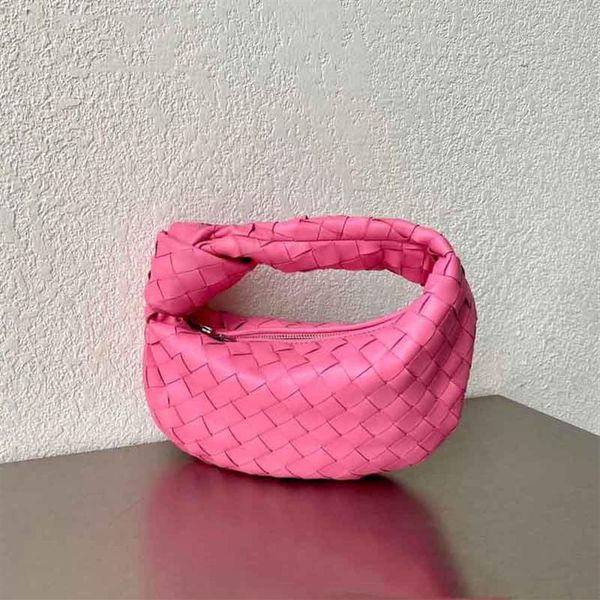 new genuine leather color bag brand women's knitting bag handbag underarm evening party hand knot cloud bag woven bags2654
new genuine leather color bag brand women's knitting bag handbag underarm evening party hand knot cloud bag woven bags2654