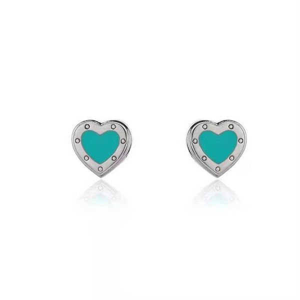 2021 designer ladies love earrings stud exquisite workmanship fashion luxury four seasons all match salt and sweet gifts good225m, Golden;silver
2021 designer ladies love earrings stud exquisite workmanship fashion luxury four seasons all match salt and sweet gifts good225m, Golden;silver