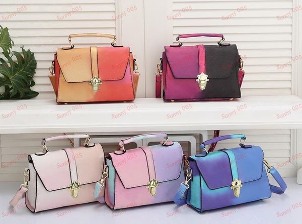 designer gradient tote bag shoulder bag new casual luxury sunrise and sunset totes classic camouflage wallet portable bags
designer gradient tote bag shoulder bag new casual luxury sunrise and sunset totes classic camouflage wallet portable bags