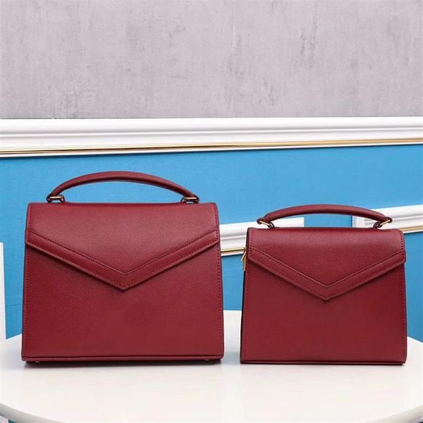 newset lady flap chain bag with handle big diamond lattice purse bags women plaid chain bag handbag crossbody shoulder messenger b204a
newset lady flap chain bag with handle big diamond lattice purse bags women plaid chain bag handbag crossbody shoulder messenger b204a