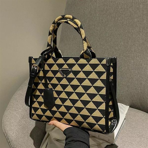 2022 gypsophila underarm bag shoulder bags luxury handbags designer crossbody the tote bag handbag wallet totes bags 310a
2022 gypsophila underarm bag shoulder bags luxury handbags designer crossbody the tote bag handbag wallet totes bags 310a