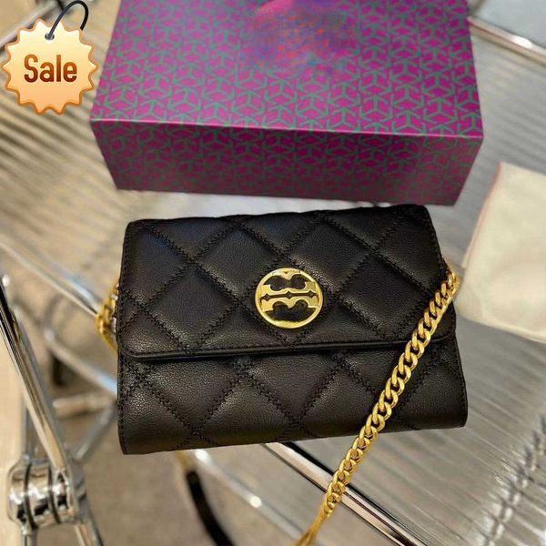 luxury designer shoulder bags crossbody bag tote 2023 new women's texture leather strap one shoulders messenger bag gift box packaging
luxury designer shoulder bags crossbody bag tote 2023 new women's texture leather strap one shoulders messenger bag gift box packaging