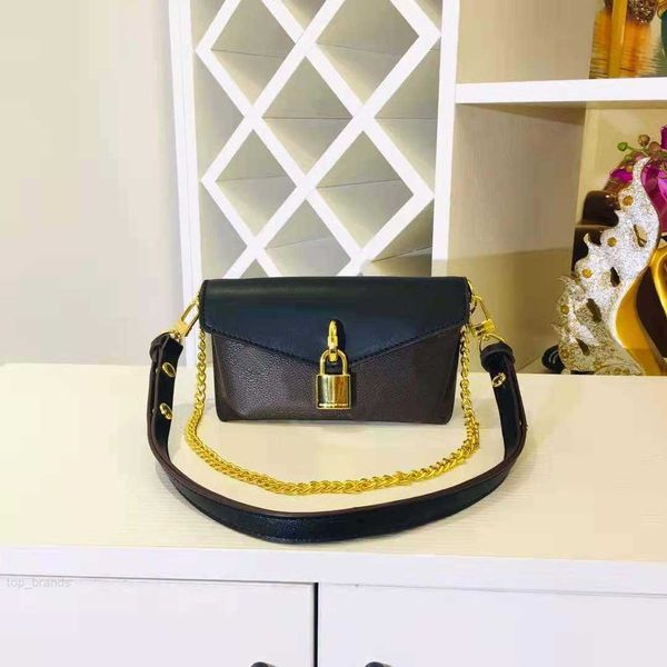 shoulder bag women luxury designers purse handbag chain bags padlock on strap 5colors m80559/m80763/m80862/m80472 canvas lady case
shoulder bag women luxury designers purse handbag chain bags padlock on strap 5colors m80559/m80763/m80862/m80472 canvas lady case