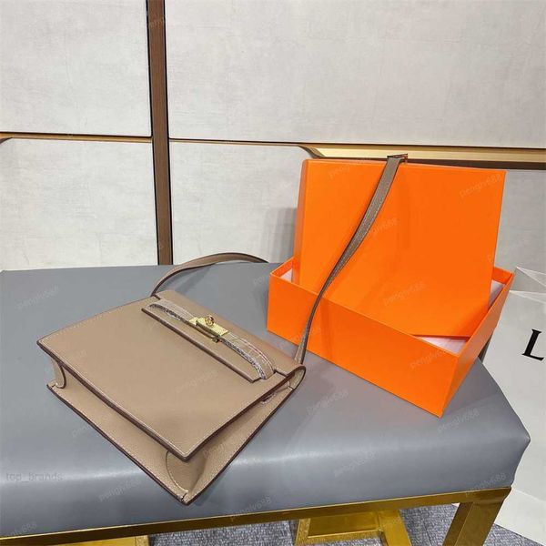 2023 5a wallet clutch handbag handmade wallet luxury designer bag wallet women classic fashion shoulder bags case
2023 5a wallet clutch handbag handmade wallet luxury designer bag wallet women classic fashion shoulder bags case