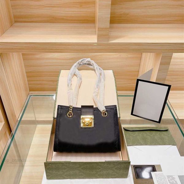 women luxury designer 2023 lady single shoulder bags versatile simple cross body fashion two color hardware chain bag handbag case
women luxury designer 2023 lady single shoulder bags versatile simple cross body fashion two color hardware chain bag handbag case