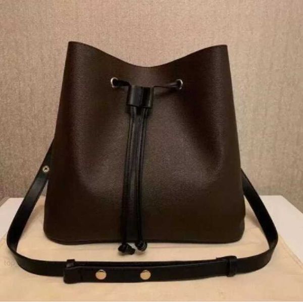 m44021 old flower neono bags fashion drawstring bucket bag luxury designer bags handbag vintage cowhide crossbody handbags wallet purse tote
m44021 old flower neono bags fashion drawstring bucket bag luxury designer bags handbag vintage cowhide crossbody handbags wallet purse tote