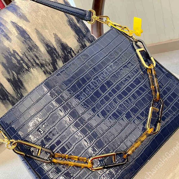 shoulder bags new underarm bag women personalized chain design crossbody bag designer handbags purse designer bags 22070866
shoulder bags new underarm bag women personalized chain design crossbody bag designer handbags purse designer bags 22070866