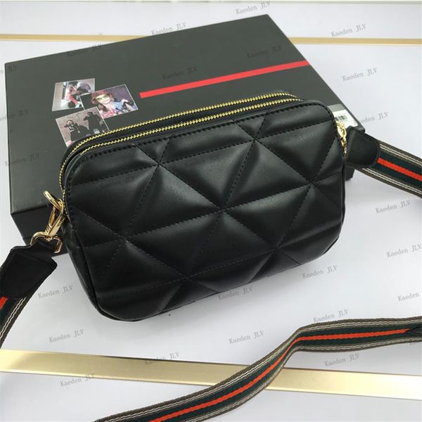 2021 women luxury slanted cross bag designer double zip classic fashion chain with single shshoulder bag alphabetic makeup bag257m
2021 women luxury slanted cross bag designer double zip classic fashion chain with single shshoulder bag alphabetic makeup bag257m