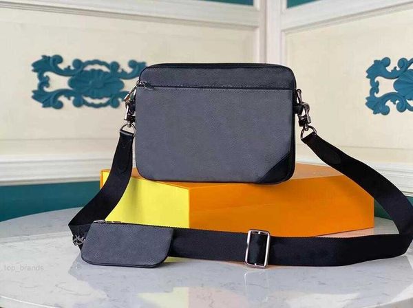 handbags men leather trio messenger bags luxury shoulder bag make up bag designer handbag tote man's bag with box case
handbags men leather trio messenger bags luxury shoulder bag make up bag designer handbag tote man's bag with box case
