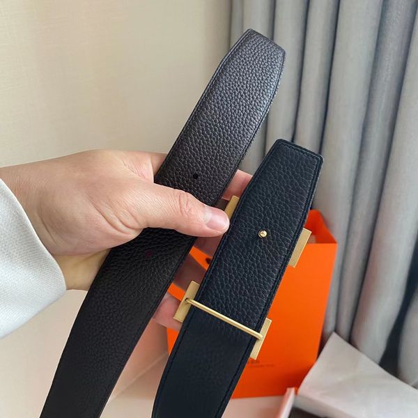 men belts designer mens and women fashion h togo leather classic reversible belt black brown gold and silver buckle h7396
men belts designer mens and women fashion h togo leather classic reversible belt black brown gold and silver buckle h7396