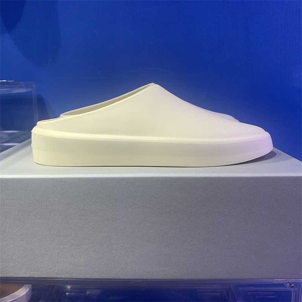 2022ss essentials slide eva materials slide summer new outdoor slip-on slippers men women eu37-45, Black
2022ss essentials slide eva materials slide summer new outdoor slip-on slippers men women eu37-45, Black