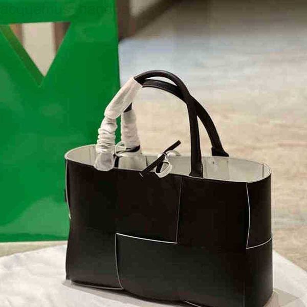 designer bag vene designer bag bottegas handbag luxury women fashion shoulder crossbody bags versatile purses totes saddle venetta wallet a1
designer bag vene designer bag bottegas handbag luxury women fashion shoulder crossbody bags versatile purses totes saddle venetta wallet a1
