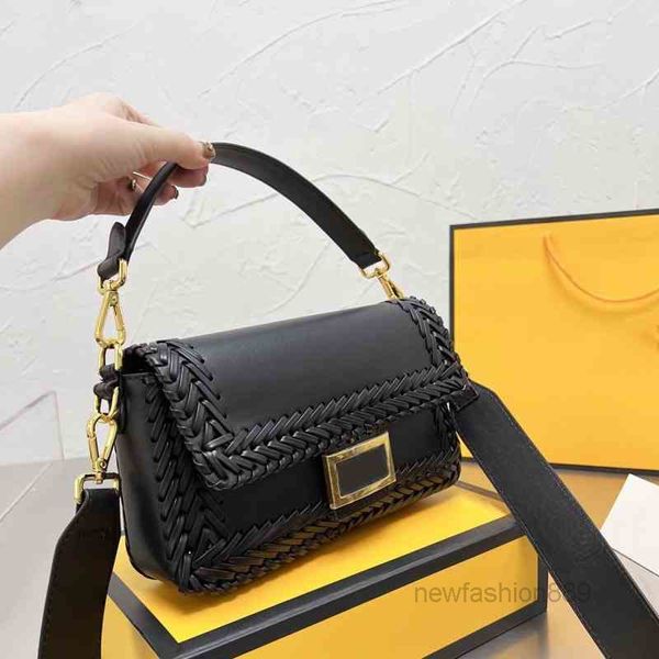 shoulder bags designer women bags woven handbag luxury leather bag cross body female underarm purses
shoulder bags designer women bags woven handbag luxury leather bag cross body female underarm purses