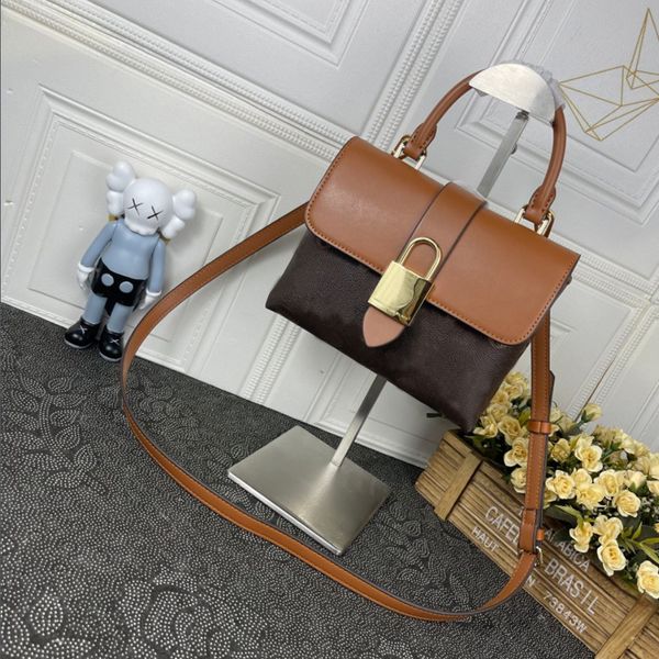 lady cosmetic bags fashion makeup bag women designers toiletry travel pouch ladies purses high stree handbags red leather
lady cosmetic bags fashion makeup bag women designers toiletry travel pouch ladies purses high stree handbags red leather