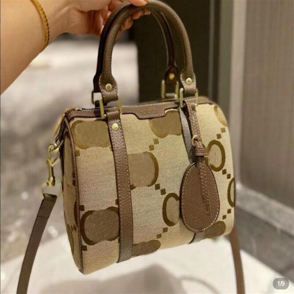 women 25cm fashion luxury handbags shoulder pillow bags 2022 lady totes cross body clutch plain zipper bucket bag famous designer 251h
women 25cm fashion luxury handbags shoulder pillow bags 2022 lady totes cross body clutch plain zipper bucket bag famous designer 251h