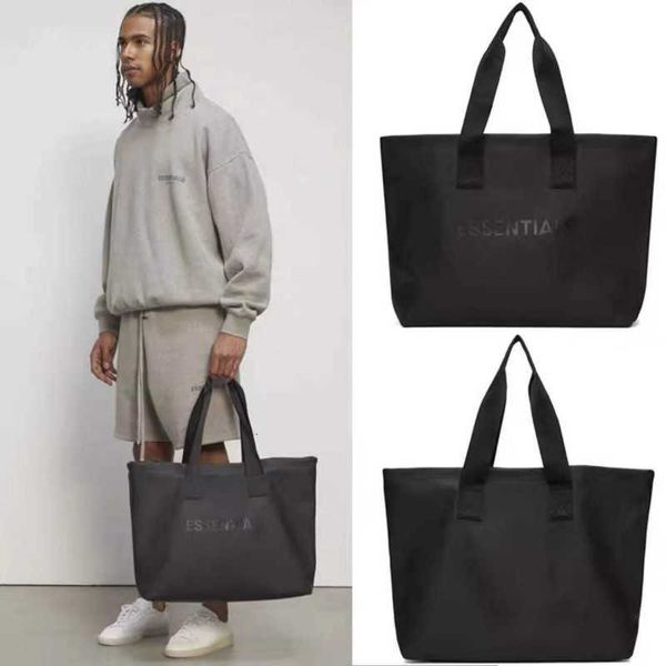 essentials fashion men's and women's couples pu material large-capacity handbags tote travel shopping
essentials fashion men's and women's couples pu material large-capacity handbags tote travel shopping