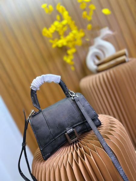 2023 shopping bags latest handbag high luxury womens fashion bag fashions steamer classics handbags women luxurys brands
2023 shopping bags latest handbag high luxury womens fashion bag fashions steamer classics handbags women luxurys brands
