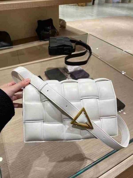 designer bag vene designer bag bottegas handbag luxury women fashion shoulder crossbody bags versatile purses totes saddle venetta wallet 2c
designer bag vene designer bag bottegas handbag luxury women fashion shoulder crossbody bags versatile purses totes saddle venetta wallet 2c