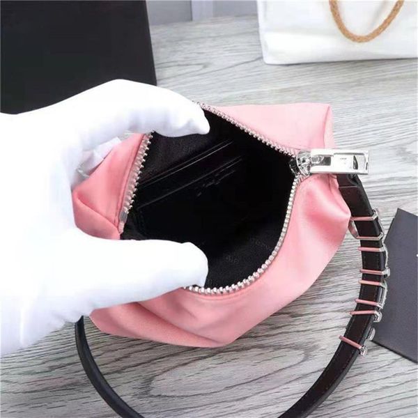 diamond letter shoulder strap baguette bling bling dinner bags women glitter diamond evening bags lady shiny rhinestone party shou2672
diamond letter shoulder strap baguette bling bling dinner bags women glitter diamond evening bags lady shiny rhinestone party shou2672