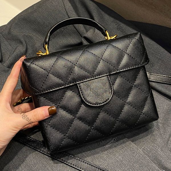 handle calfskin caviar black cosmetic bags box flap quilted vanity cases designer handbags with wallet chain tote crossbody sacoche portable
handle calfskin caviar black cosmetic bags box flap quilted vanity cases designer handbags with wallet chain tote crossbody sacoche portable