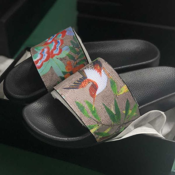2022 men women sandals slide brand rubber slipper white black wide flat slip-on sandals summer thin bottom outdoor beach flip flop size 35-4
2022 men women sandals slide brand rubber slipper white black wide flat slip-on sandals summer thin bottom outdoor beach flip flop size 35-4