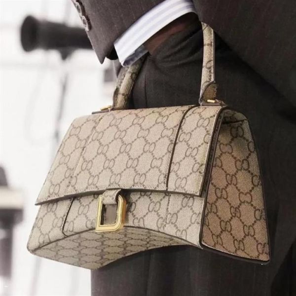 2022 lady shopping shoulder bags fashion handbags women totes cross body half moon luxury genuine leather classic 2523
2022 lady shopping shoulder bags fashion handbags women totes cross body half moon luxury genuine leather classic 2523