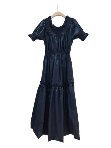 temperament new waist elastic waist design shoulder cuffs pull long dress, Black;gray
temperament new waist elastic waist design shoulder cuffs pull long dress, Black;gray
