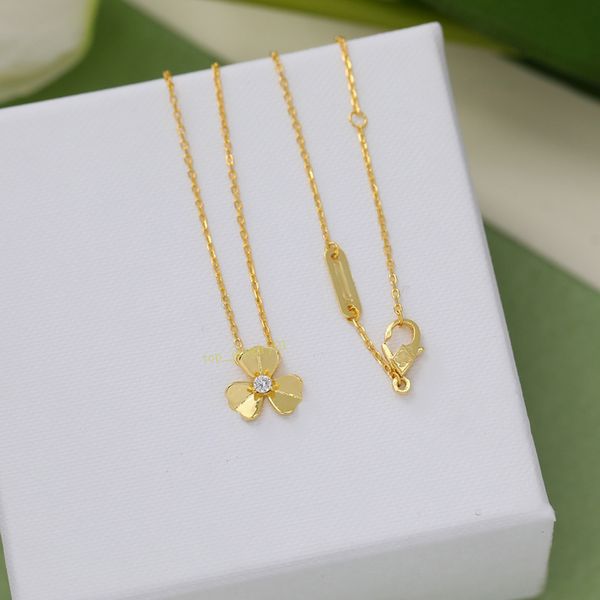 womens necklace clover luxury1 gold diamond necklaces high end materials chain designers agate fashionjewelry pendant never fade not allergi, Silver
womens necklace clover luxury1 gold diamond necklaces high end materials chain designers agate fashionjewelry pendant never fade not allergi, Silver