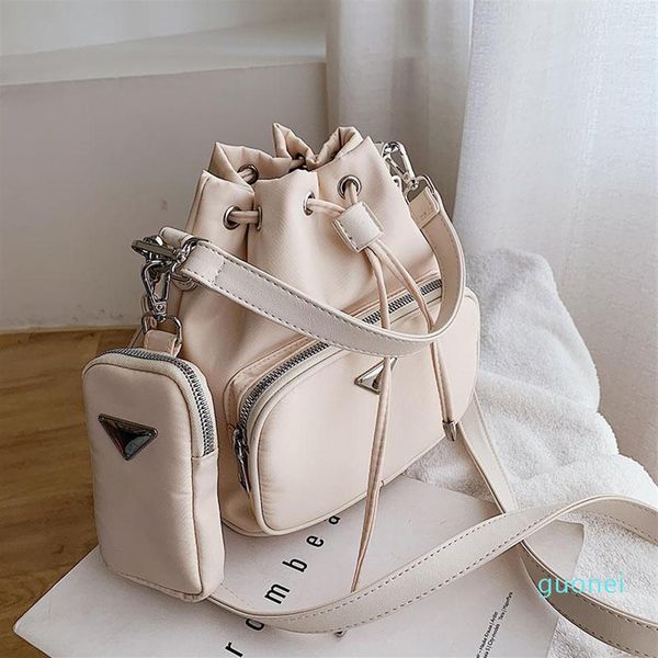designer-fashion bucket shoulder bag women drawstring crossbody bag female messenger bags ladies nylon handbag 2021242h
designer-fashion bucket shoulder bag women drawstring crossbody bag female messenger bags ladies nylon handbag 2021242h