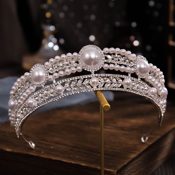 luxury pearls diamond tiara hair hoop crystal bridal headwear crown rhinestone with wedding jewelry diamonds bridal crowns headpieces hg613, Silver
luxury pearls diamond tiara hair hoop crystal bridal headwear crown rhinestone with wedding jewelry diamonds bridal crowns headpieces hg613, Silver