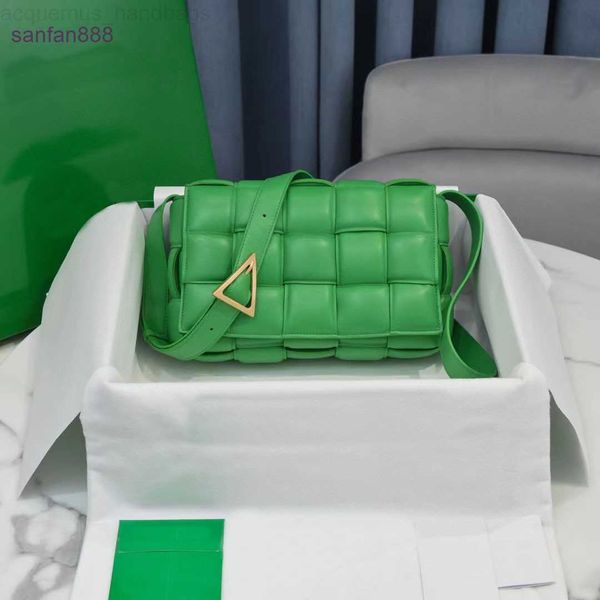 venetas designer bag bottegas handbag luxury women fashion shoulder crossbody bags versatile purses totes saddle venetta wallet 8kwa
venetas designer bag bottegas handbag luxury women fashion shoulder crossbody bags versatile purses totes saddle venetta wallet 8kwa