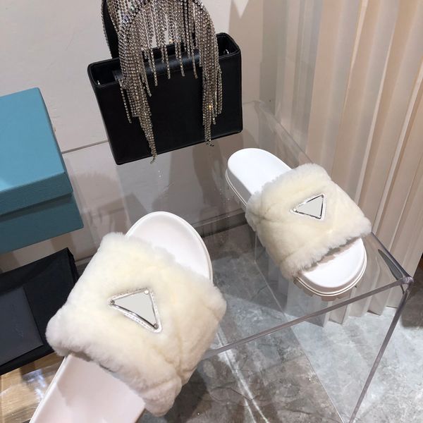 designer woman slippers fashion warm 100% wool cotton inverted triangle black white shoes indoor outdoor womens slipper pantoufle designers
designer woman slippers fashion warm 100% wool cotton inverted triangle black white shoes indoor outdoor womens slipper pantoufle designers