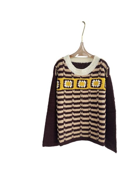 autumn and winter new round neck hand crochet lady style sweater, White;black
autumn and winter new round neck hand crochet lady style sweater, White;black