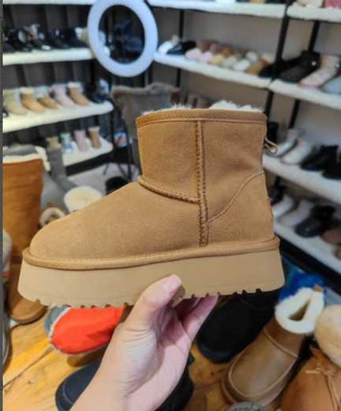 boots women classic mini platform boot ultra matte fur snow suede wool blend comfort winter designer ankle booties size 35-400, Black
boots women classic mini platform boot ultra matte fur snow suede wool blend comfort winter designer ankle booties size 35-400, Black