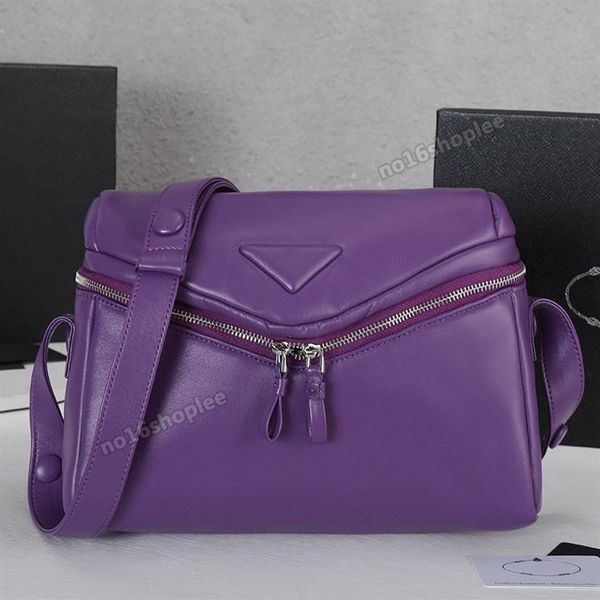 signaux nappa leather shoulder bag designer luxury highquality women messenger handbags ladies wallets in three colors265k
signaux nappa leather shoulder bag designer luxury highquality women messenger handbags ladies wallets in three colors265k