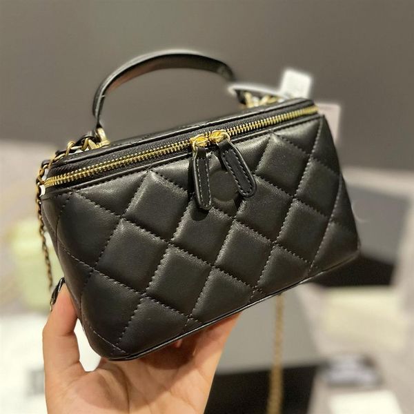 shoulder bags fashion womens crossbody c quality high luxurys designers handbags ladies classic chain box cosmetic bag purse 2022 2648
shoulder bags fashion womens crossbody c quality high luxurys designers handbags ladies classic chain box cosmetic bag purse 2022 2648