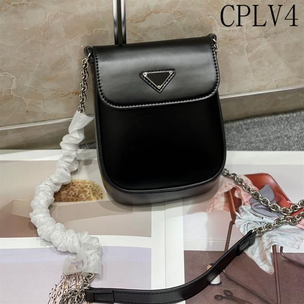 2021 cleo underarm shoulder handbags crossbody bag heart-shaped decoration tarpaulin genuine leather bags whole279y
2021 cleo underarm shoulder handbags crossbody bag heart-shaped decoration tarpaulin genuine leather bags whole279y