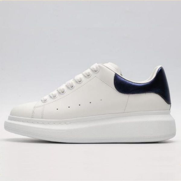 man classic suede velvet shoes woman lace-up white shoes thick bottom sneaker leather lining rubber sole large size with original box size35, Black
man classic suede velvet shoes woman lace-up white shoes thick bottom sneaker leather lining rubber sole large size with original box size35, Black