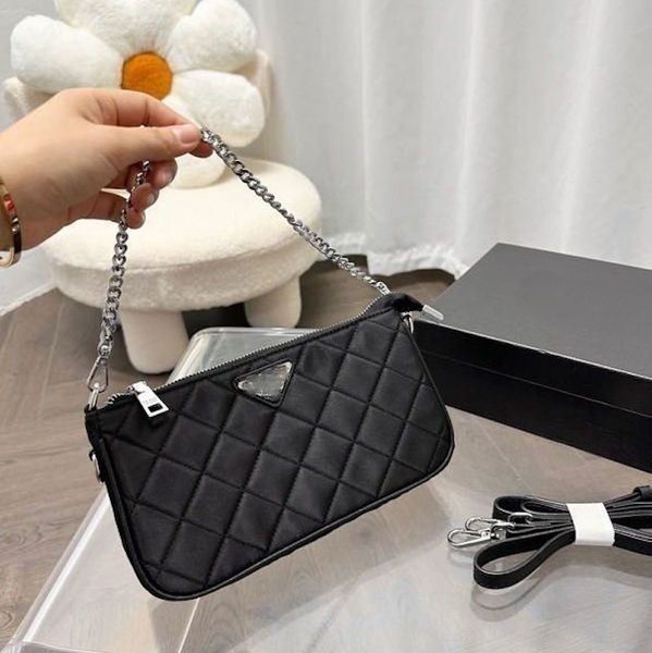 designer bag luxury fashionbags handbags black hand women quilted bag strap crossbody sacoche hobo nylon armpit pochette shoulder sling vint
designer bag luxury fashionbags handbags black hand women quilted bag strap crossbody sacoche hobo nylon armpit pochette shoulder sling vint