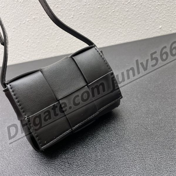 luxury fashion crossbody bags women's men tote luxury designer woman shopping wallet cases card totoes pockets handbag shoulder bag pur
luxury fashion crossbody bags women's men tote luxury designer woman shopping wallet cases card totoes pockets handbag shoulder bag pur