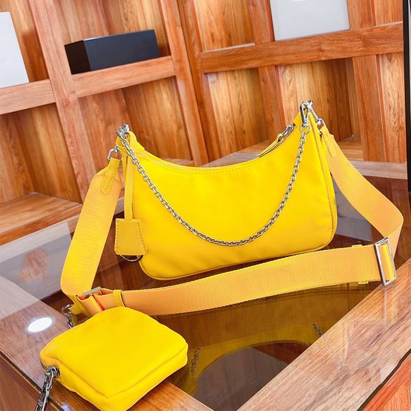 designer fashion tote bags luxury bag for women trendy fanny pack nylon bags sac simple handbag chains crossbody bag
designer fashion tote bags luxury bag for women trendy fanny pack nylon bags sac simple handbag chains crossbody bag