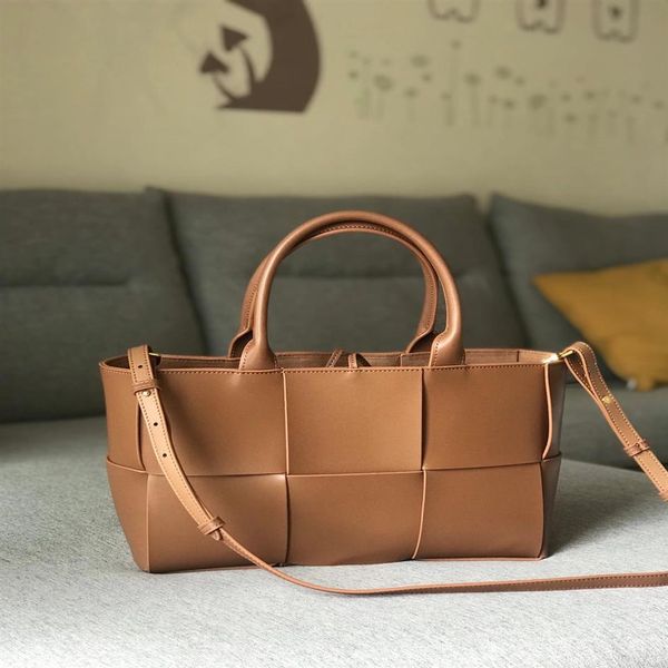 new cowhide wide woven shopping bag celebrity same style large capacity one-shoulder portable mother and child bag2744
new cowhide wide woven shopping bag celebrity same style large capacity one-shoulder portable mother and child bag2744