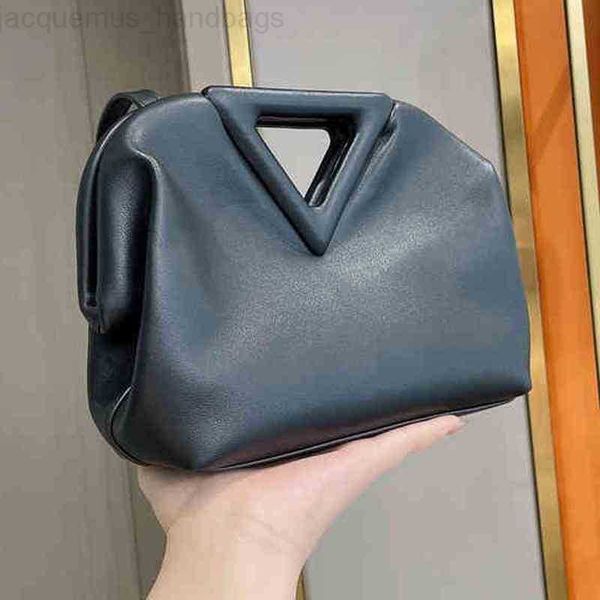 designer bag vene designer bag bottegas handbag luxury women fashion shoulder crossbody bags versatile purses totes saddle venetta wallet 3c
designer bag vene designer bag bottegas handbag luxury women fashion shoulder crossbody bags versatile purses totes saddle venetta wallet 3c