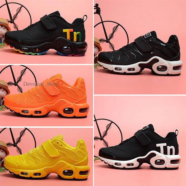 2020 infant runners kids running shoes utility black baby boy& girl toddler youth trainers designer children sneakers275a
2020 infant runners kids running shoes utility black baby boy& girl toddler youth trainers designer children sneakers275a