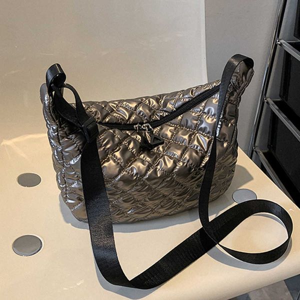 design shoulder bags for female 2022 casual underarm crossbody diamond pattern cotton clothes solid color
design shoulder bags for female 2022 casual underarm crossbody diamond pattern cotton clothes solid color