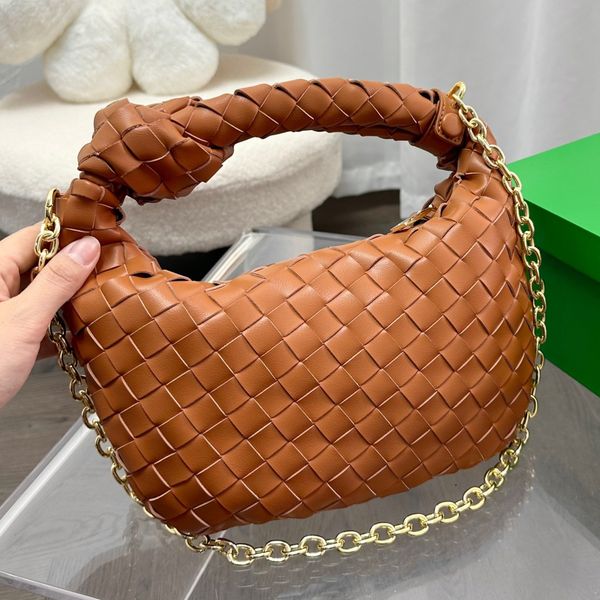 the tote bag totes bags women chain bag designer weaving handbag womens fashion classic shoulder large capacity handbags
the tote bag totes bags women chain bag designer weaving handbag womens fashion classic shoulder large capacity handbags