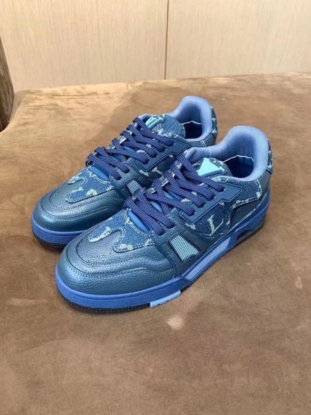 2023 calfskin leather mens designer shoes trail luxurys trainer sneaker vintage runner trainers mans flats skate rubber outsole casual shoe, Black
2023 calfskin leather mens designer shoes trail luxurys trainer sneaker vintage runner trainers mans flats skate rubber outsole casual shoe, Black