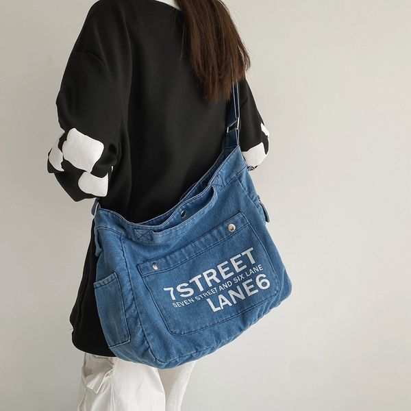 crossbody bags for women casual denim bags designer letters female shoulder bag travel large capacity handbags shopper totes 2023, Black;red
crossbody bags for women casual denim bags designer letters female shoulder bag travel large capacity handbags shopper totes 2023, Black;red