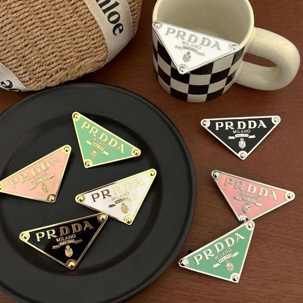 new fashion p vintage spring barrettes ins european and american metal inverted triangle designer women hair accessories, Golden;silver
new fashion p vintage spring barrettes ins european and american metal inverted triangle designer women hair accessories, Golden;silver