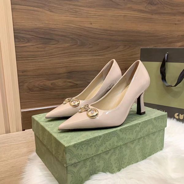 2023 luxury triangle high-heeled sandals and slippers women diamond leather metal button beach party ladies high heel sandals 35-41, Black
2023 luxury triangle high-heeled sandals and slippers women diamond leather metal button beach party ladies high heel sandals 35-41, Black